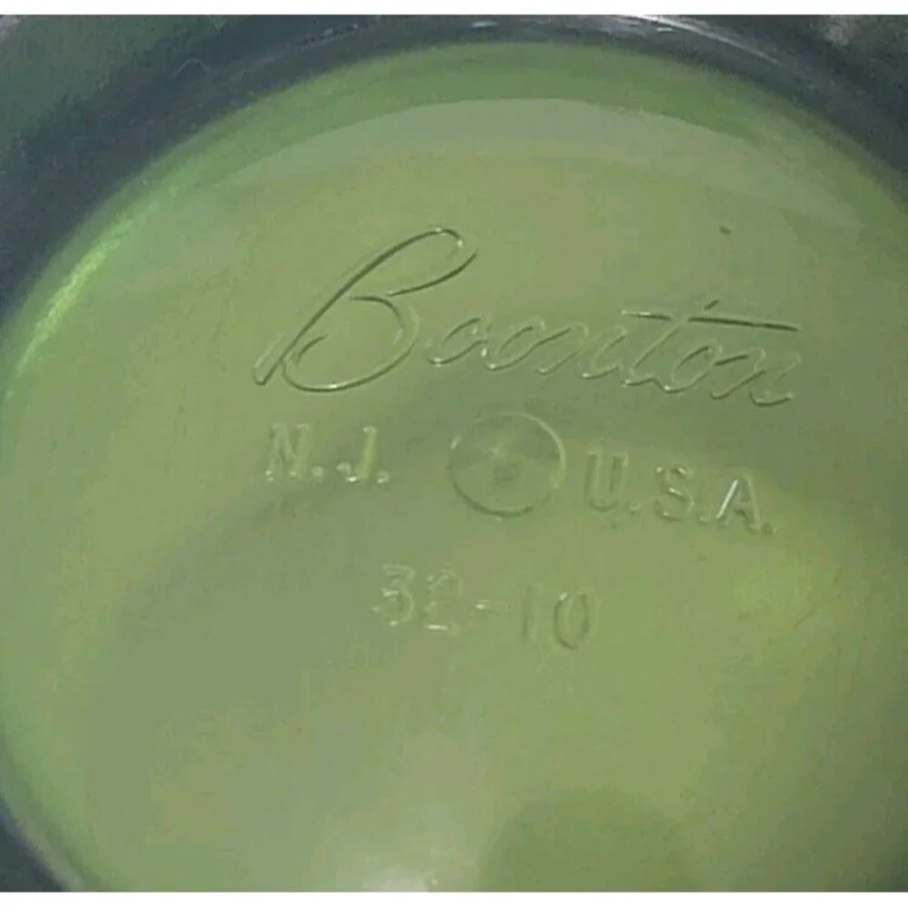 Vintage Boonton Green Plastic Restaurant Cocktail Cup Small USA 32-10 Set of 4